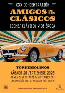 coches clásicos en la concentración ‘Amigos de los Clásicos’ 2025 en Torremolinos.